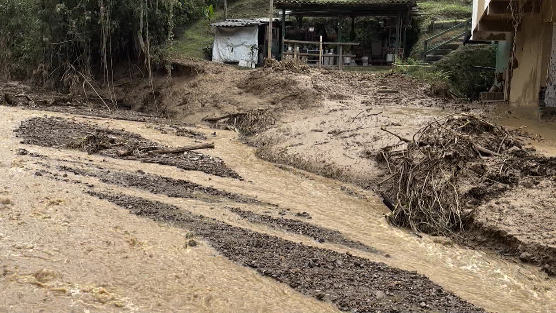 13 personas fallecidas en el país por lluvias
