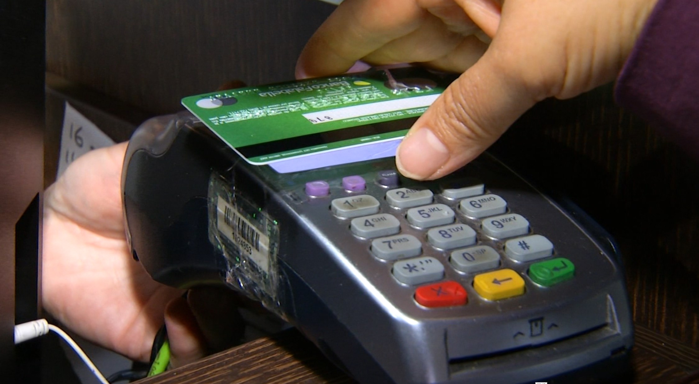 Baja la tasa de usura en tarjetas de crédito