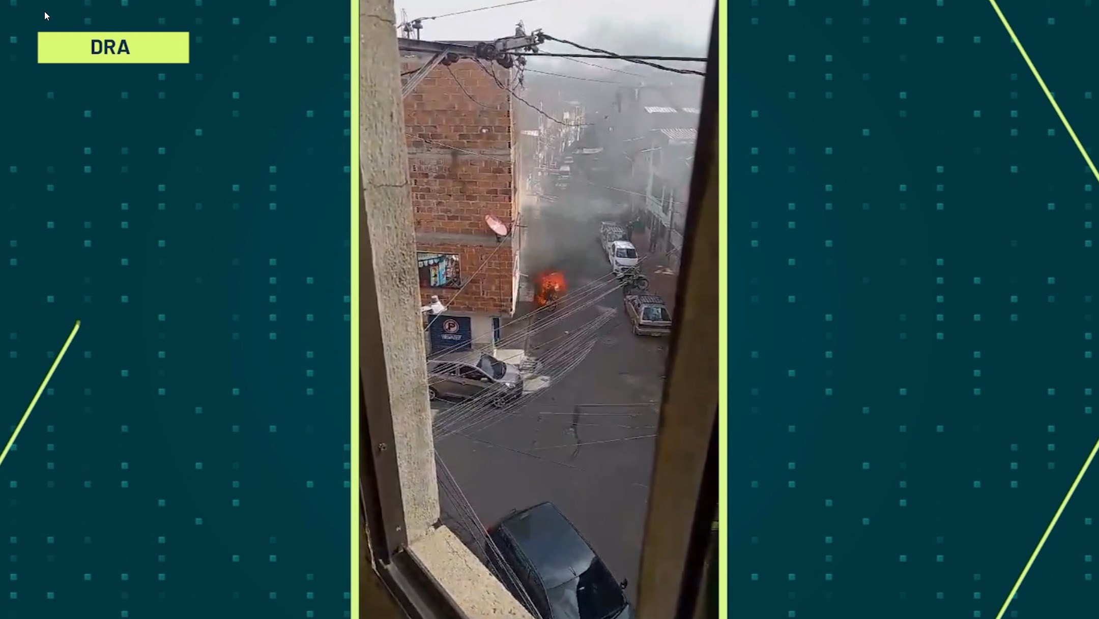 Una moto de la Policía fue incinerada en Moravia