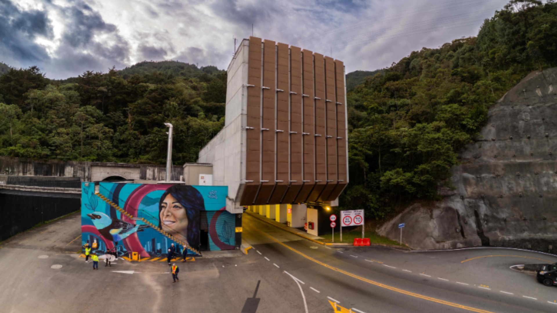 Pasarela en el Túnel de Oriente: la más larga de Colombiamoda 2024