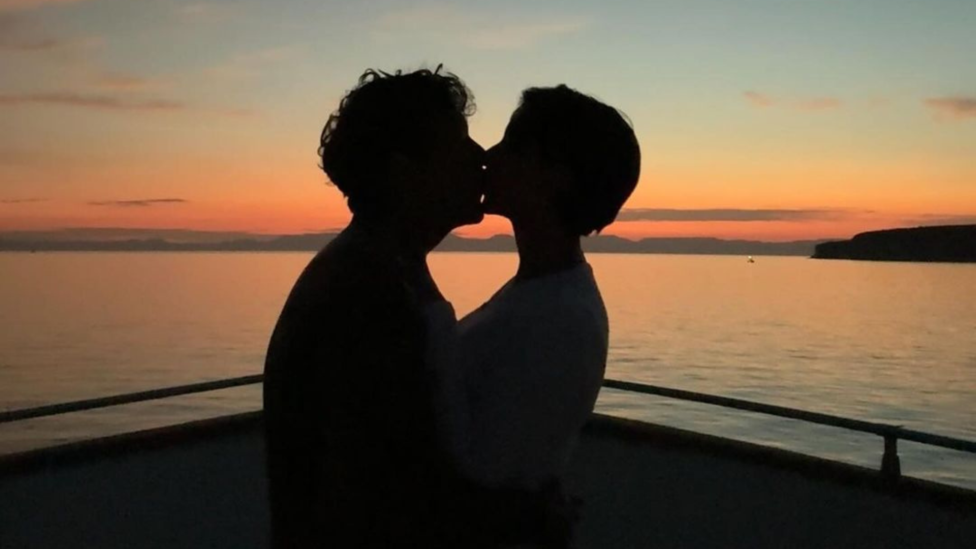 Christian Nodal comparte románticas fotos de su luna de miel con Ángela Aguilar