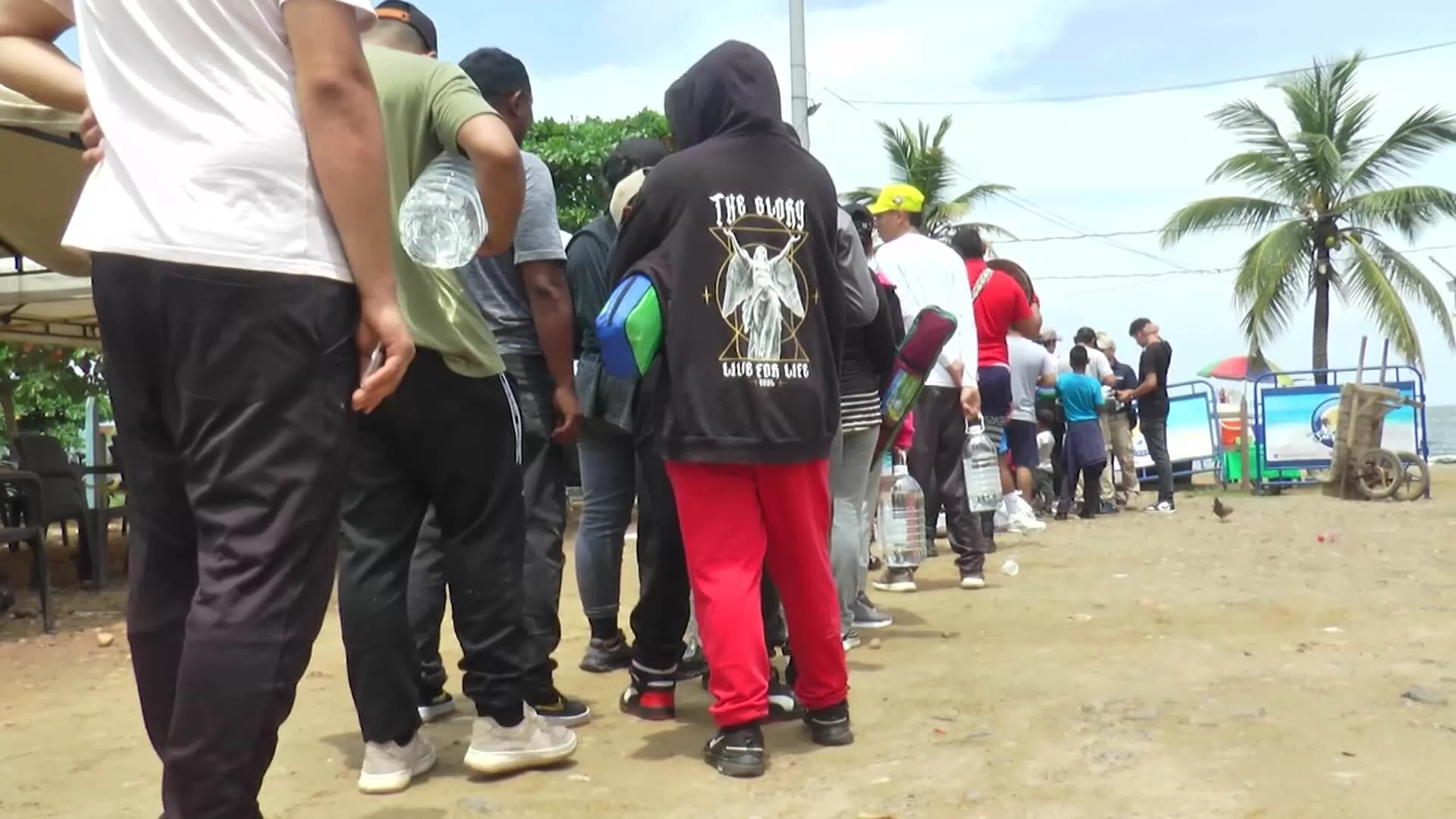 Preocupación por incremento de migrantes en condición de calle en Necoclí
