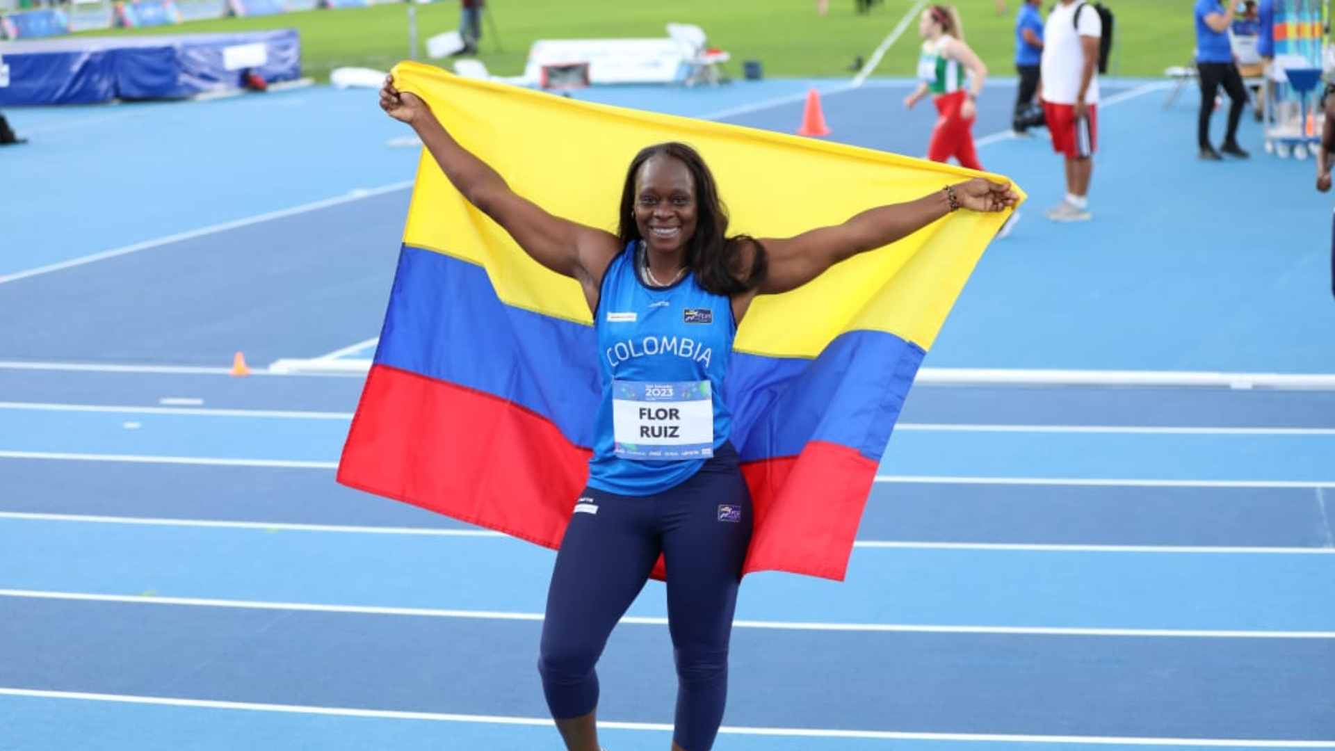 Es una destacada lanzadora de jabalina colombiana que ha representado a su país en dos ediciones de los Juegos Olímpicos: Londres 2012 y Río de Janeiro 2016. En Río, logró la hazaña de clasificarse a la final, demostrando su alto nivel competitivo. Foto cortesía del Comité Olímpico Colombiano 