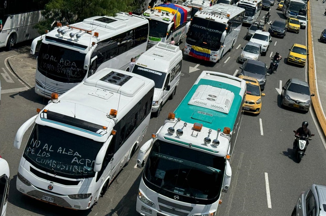 Atención: Movilidad en Medellín es caótica, camioneros hacia La Alpujarra