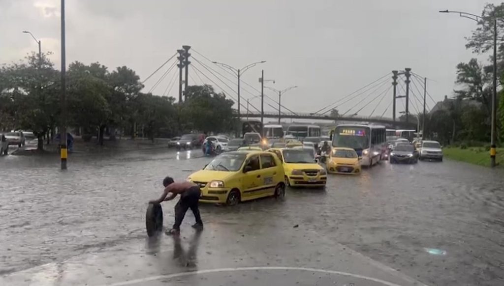 Comienzan alertas por inicio de temporada de lluvias