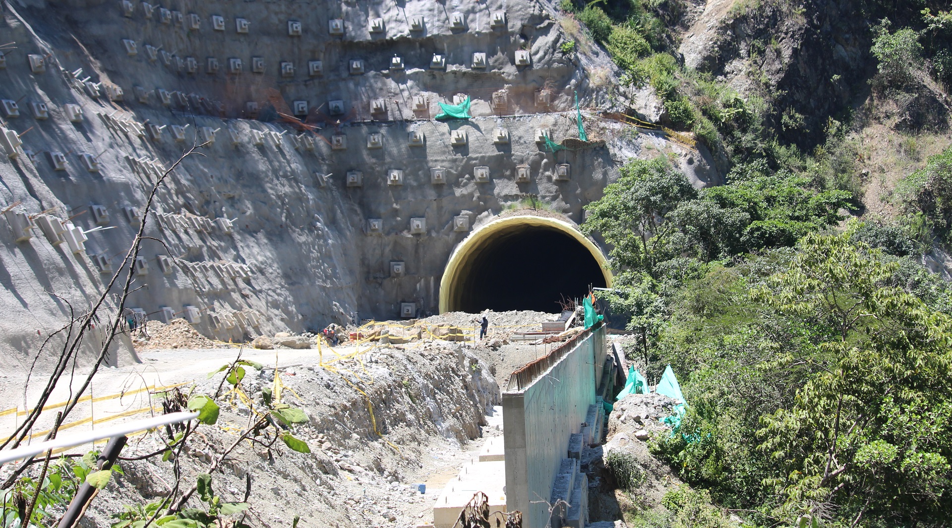 Gobernación abre concurso de méritos para elegir interventoría de obras cedidas del Túnel del Toyo