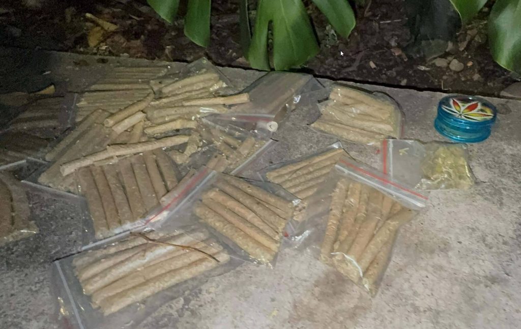 incautaron 133 cigarrillos de marihuana en los bajos del Puente de la 4 Sur