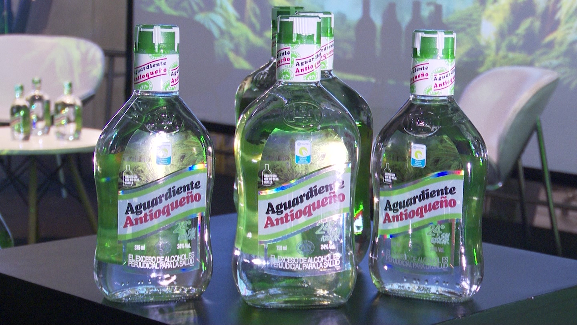 Aguardiente Verde: El rey de la rumba en Antioquia