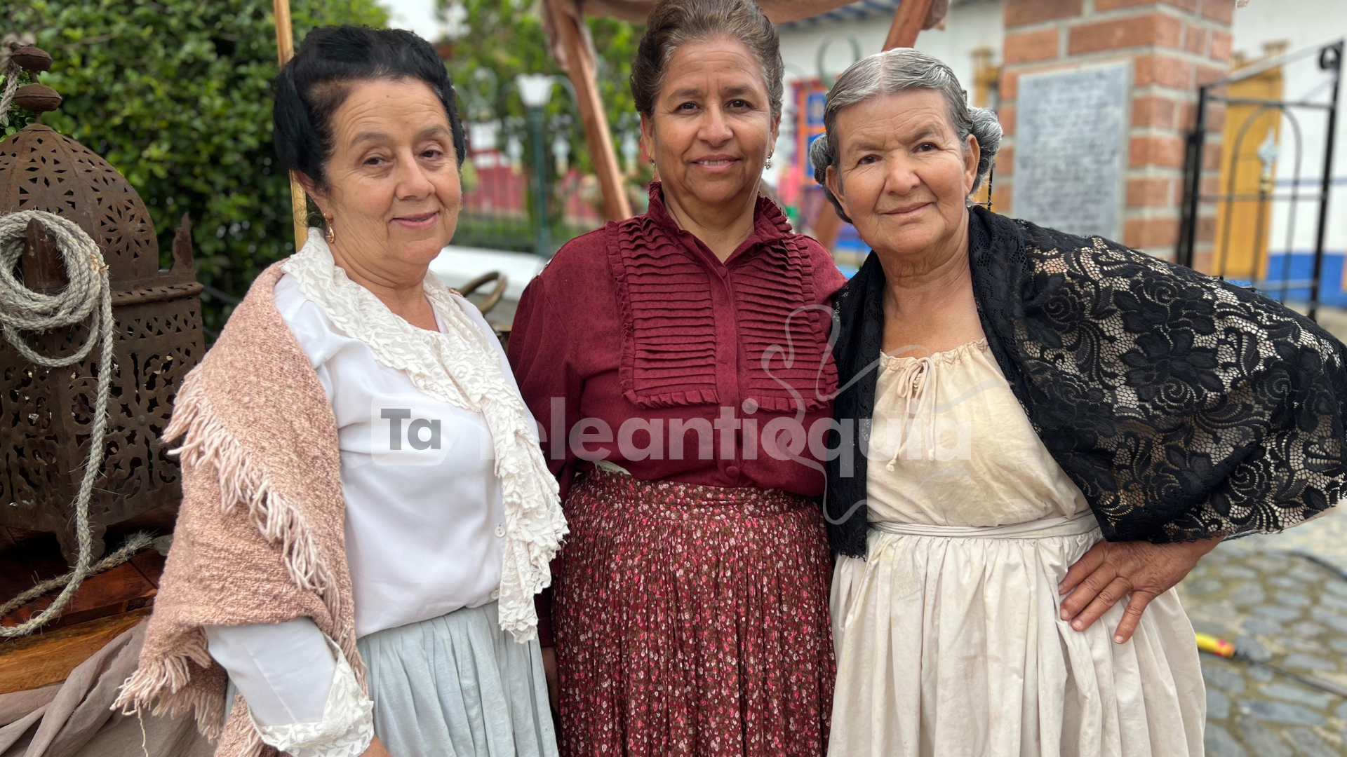 Habitantes de Concepción - extras de la serie. Foto: Teleantioquia