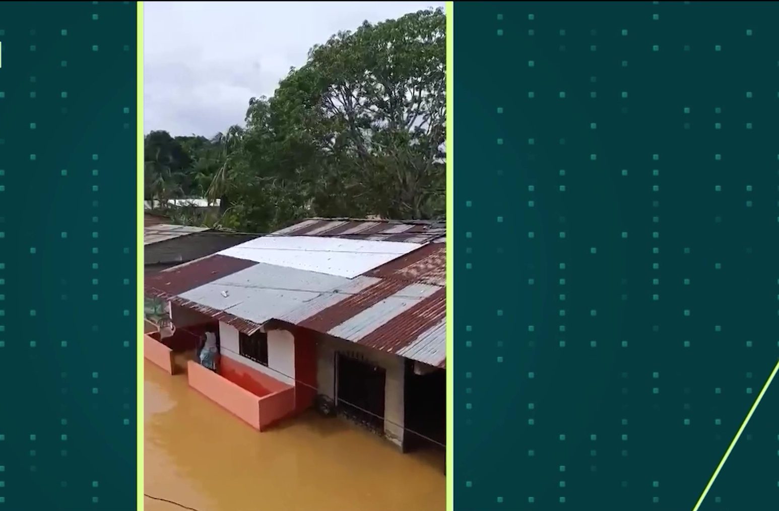 Video: Lluvias provocan desbordamiento de quebrada en Zaragoza; varias familias afectadas