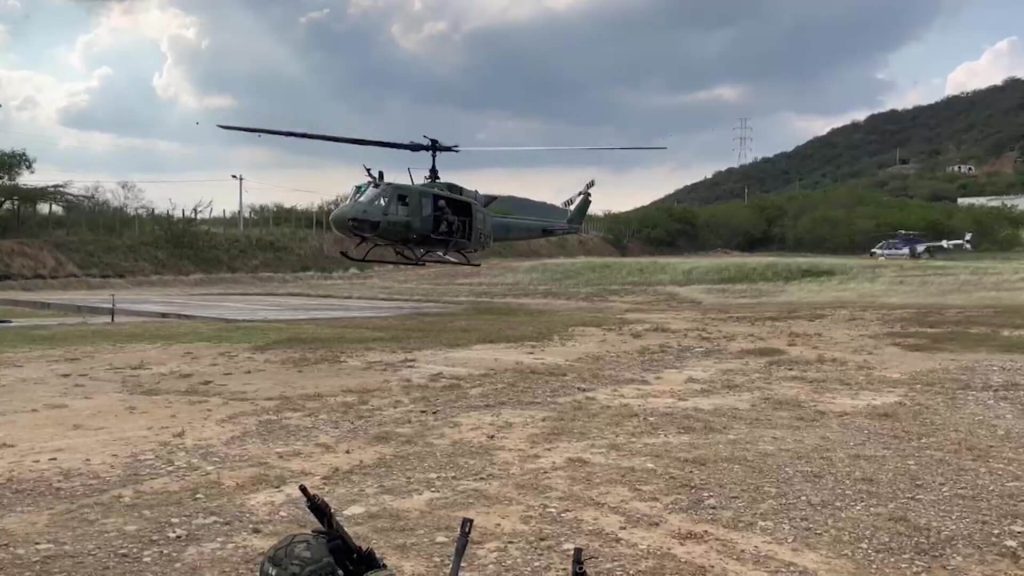 Helicópteros Black Hawk están en tierra por recorte de ayuda desde EE. UU. 