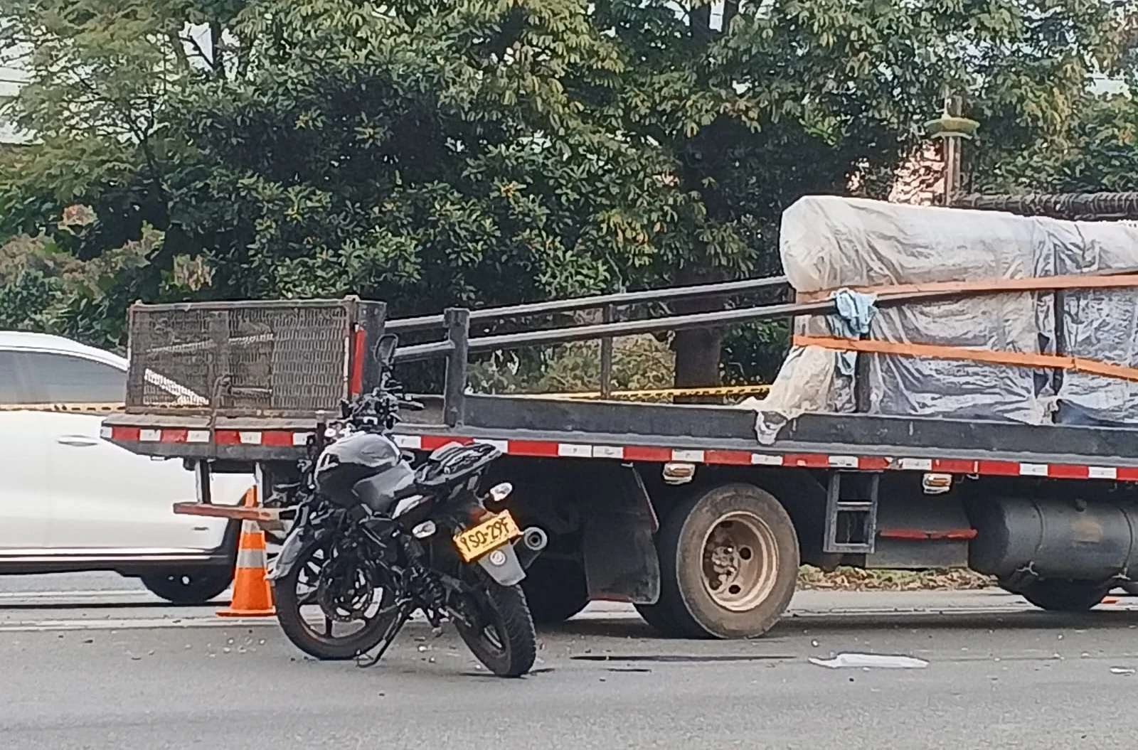 Motociclista murió en accidentada de tránsito en Envigado.