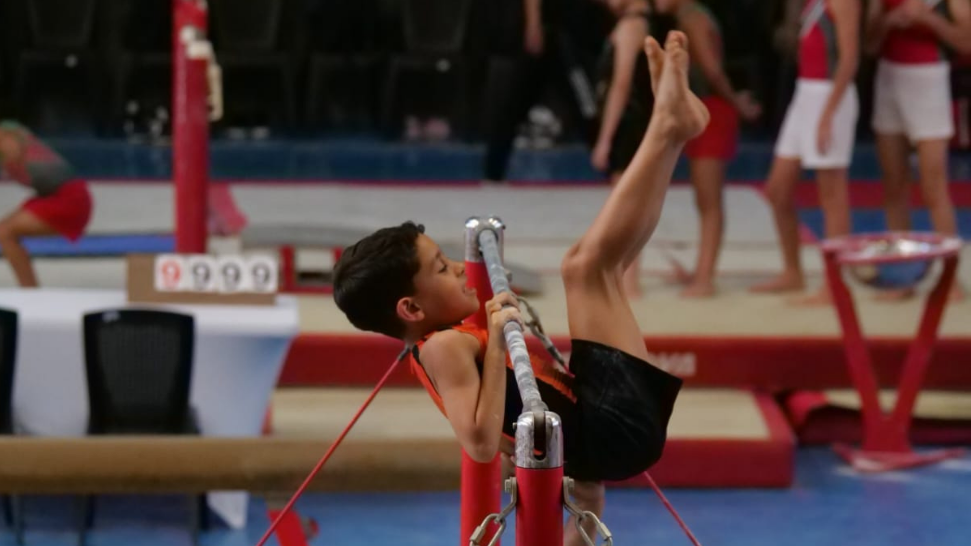 Gimnasia en el Festival de Festivales 2025.