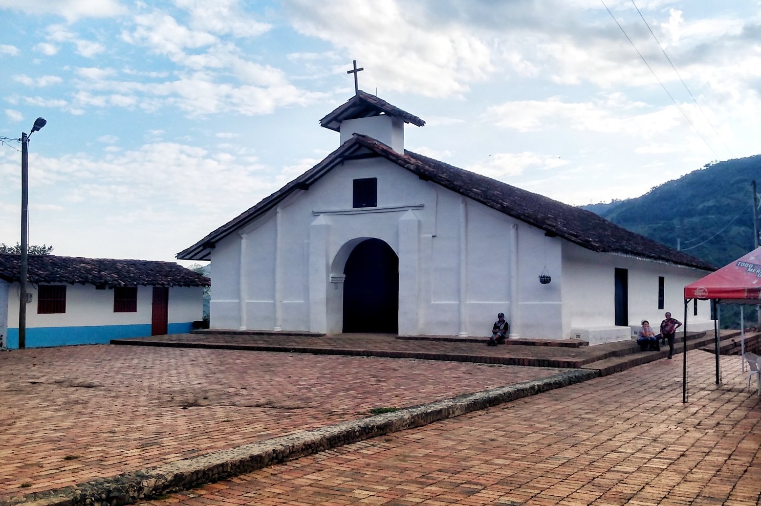 Iglesia consagrada a la Virgen de la Candelaria, en el corregimiento de Sabaletas, de Montebello. 