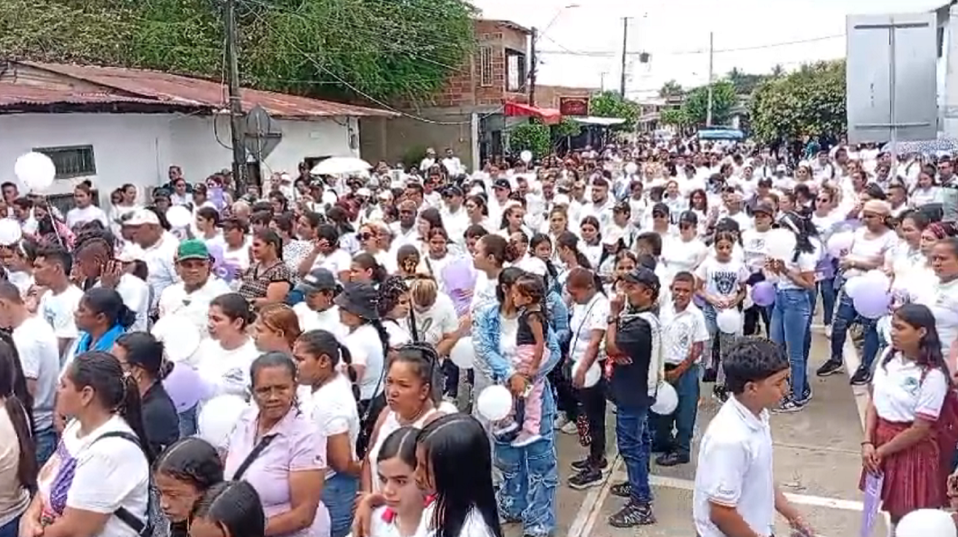 A Denis la mataron de 13 puñaladas en Carepa: cada tres días asesinan a una mujer  en Antioquia